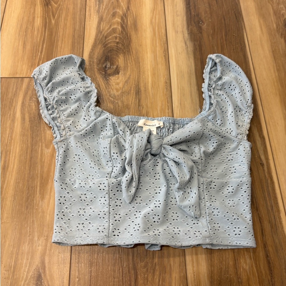 Women's light blue top!